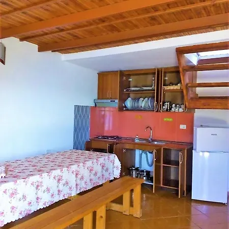 Ramo's Spectacular 2-story With Radhime Views Semesterbostad *